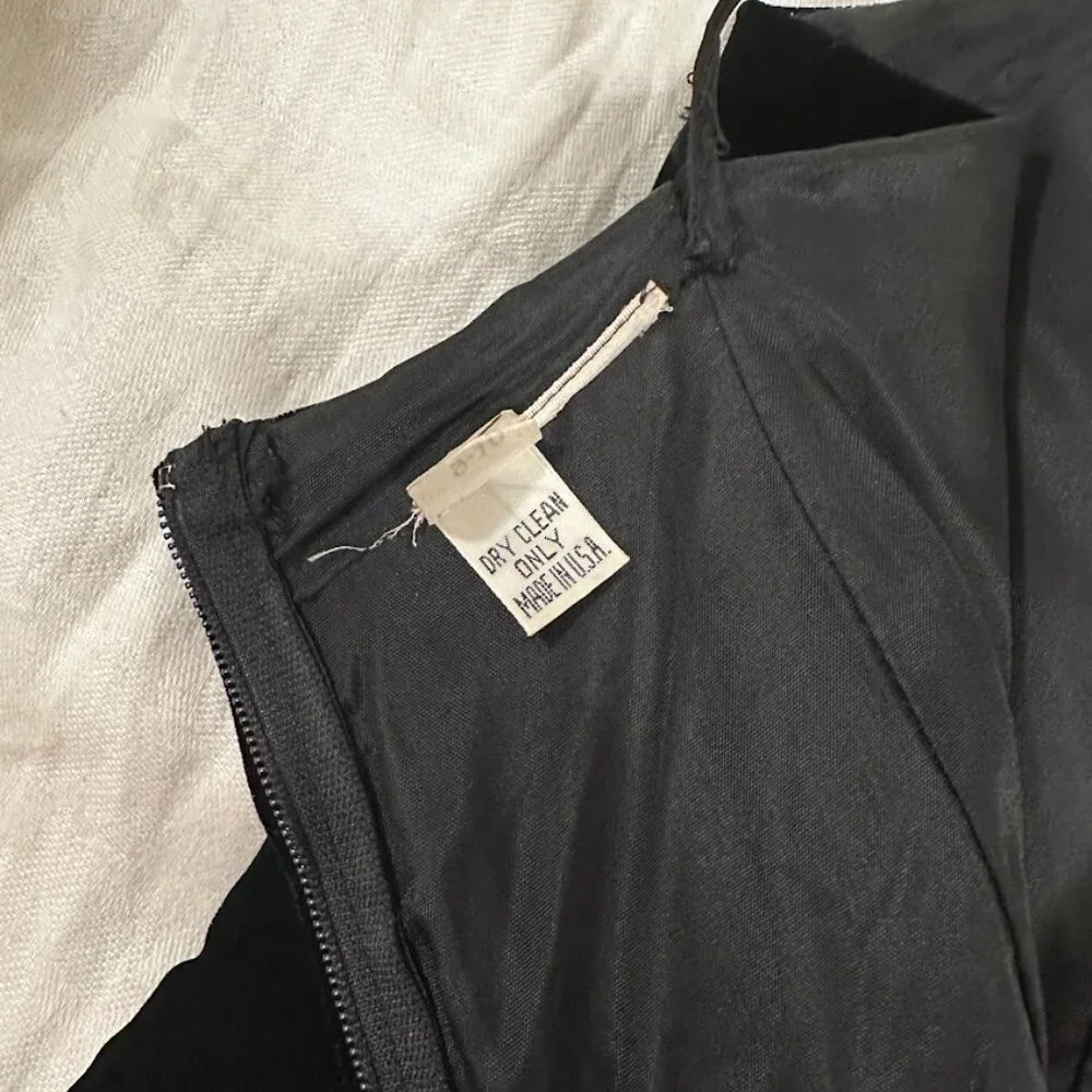 Vintage Black Velvet Slip Dress Made in USA Size M Cocktail Spaghetti Strap LBD - Picture 13 of 14